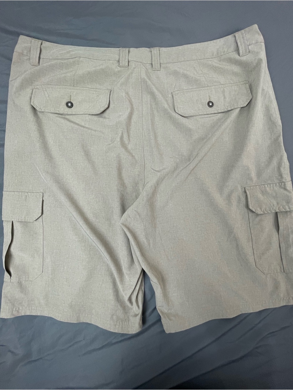 Buckle BKE Hybrid Shorts Mens 40W/23L Khaki Standard Fit Performance Stretch - Picture 2 of 6